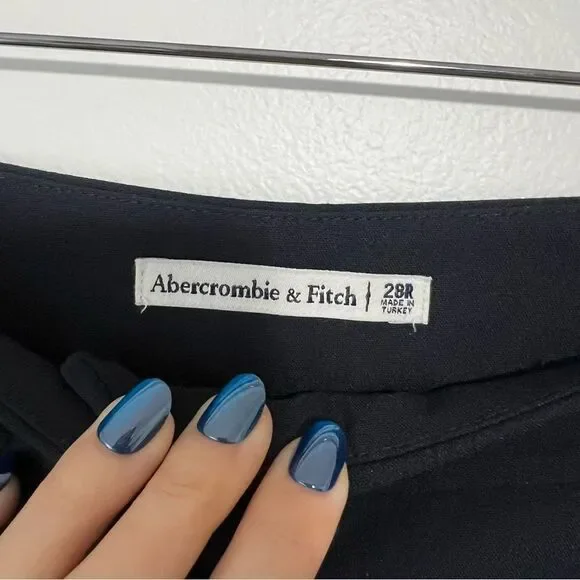 Abercrombie & Fitch High Rise Cuffed Tailored Straight Pants - Black Size 28R - Picture 5 of 8